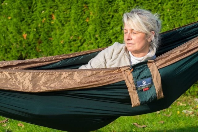 Travel Hammock Green / Coyote Brown by MacaMex MA-0920508-OLD color green