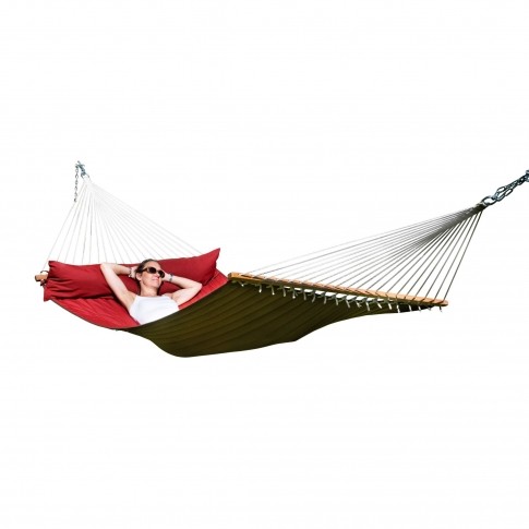 California Hot Chocolate quilted double spreader bar hammock weatherproof by MacaMex MA-25400 color rood